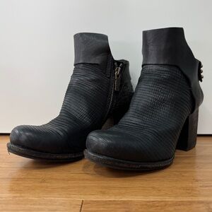 A.S.98 chunky heel Bootie Sz 36